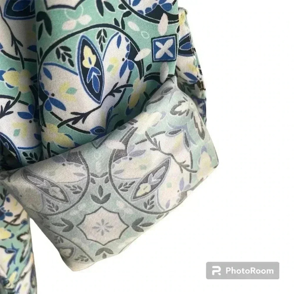 Notations Women Dress Shirt Size Medium - Picture 9 of 12